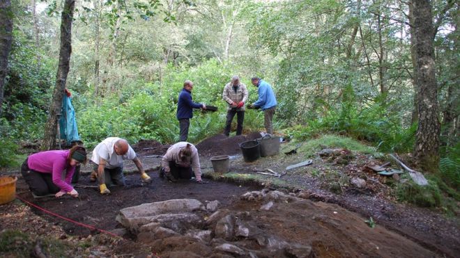 Courtesy of PKHT - Archaeologists at previous excavation at King's Seat Hill Fort.