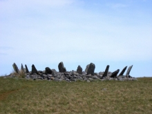 Bryn Cader Faner stone circle / CC BY-SA 2.0 © Copyright Rudi Winter  and licensed for reuse under Creative Commons Licence.