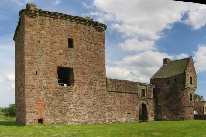 Burleigh Castle - © Copyright Supergolden and licensed for reuse under Creative Commons Licence.