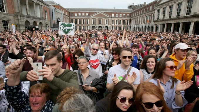 Yes supporters at Dublin Castle. Picture RTÉ